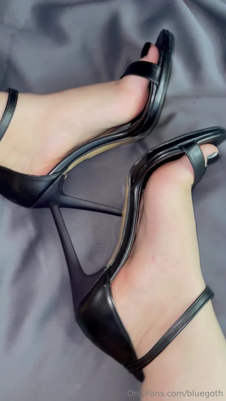 Goth 8